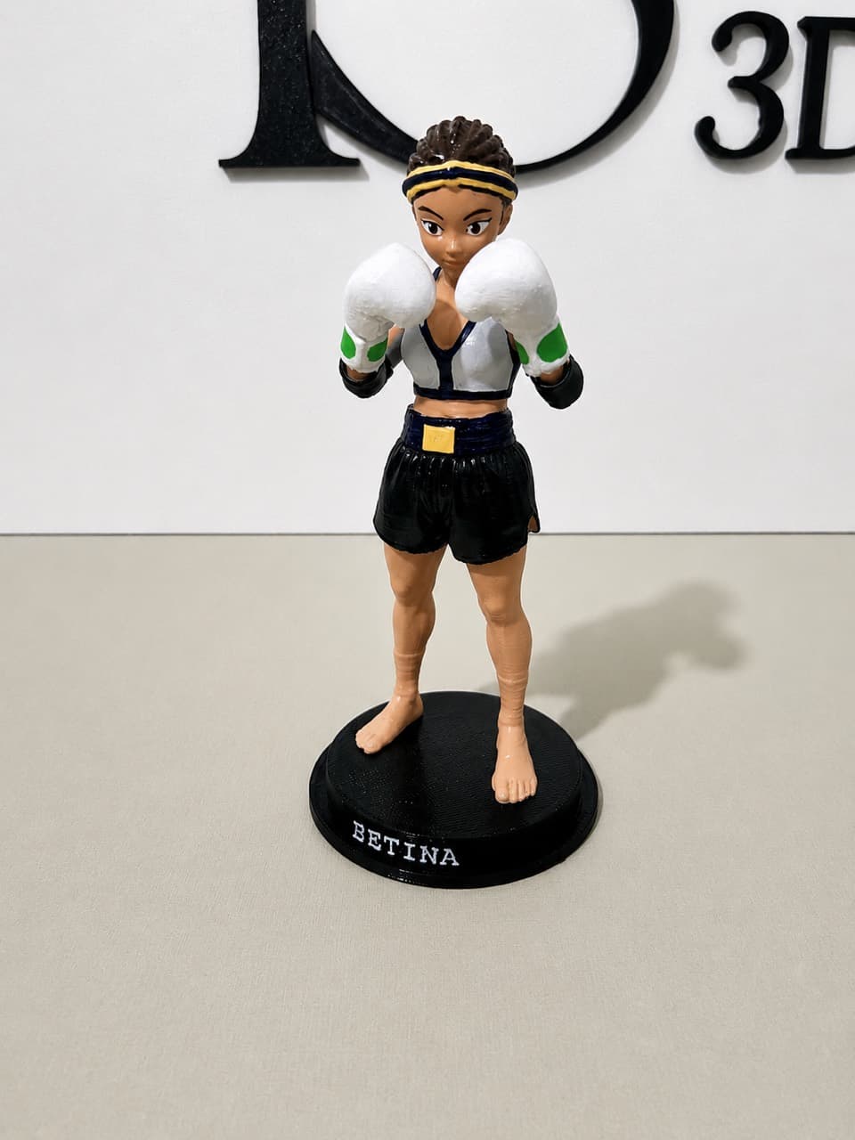 Miniatura individual personalizada — exemplo produzido pela Impress.sione