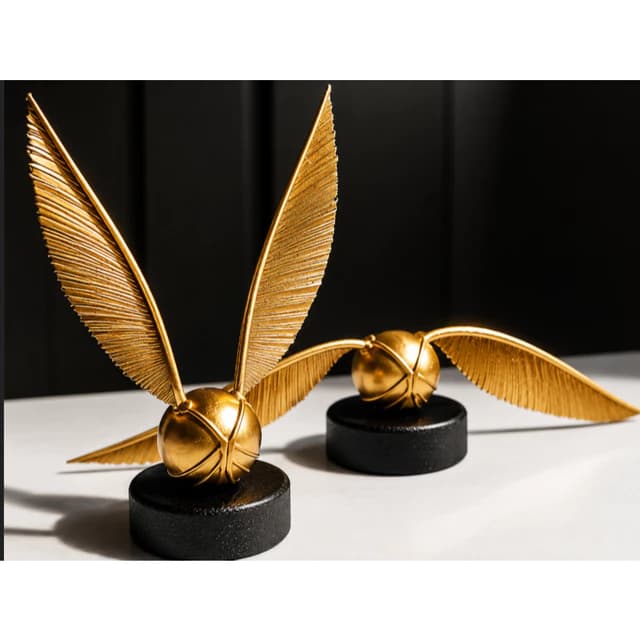 Pomo de Ouro Decorativo 3D (Asa Flexível)