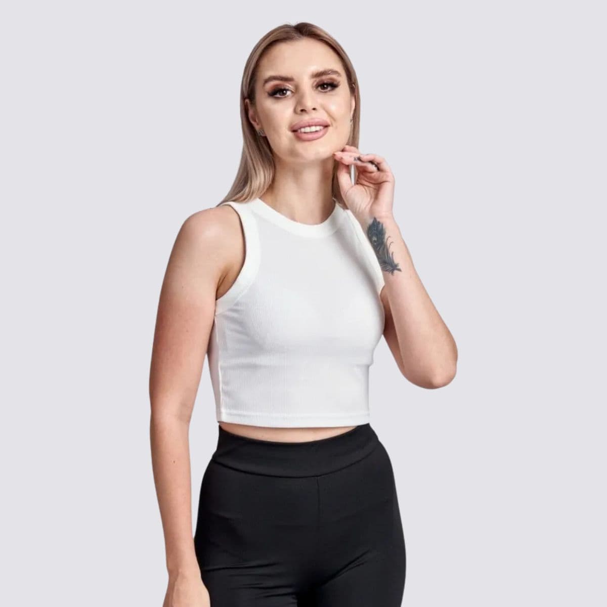 Cropped Canelado Feminino Branco Seven Line